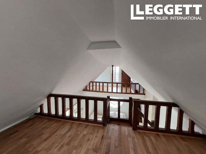 Image No.7-2 Bed House for sale