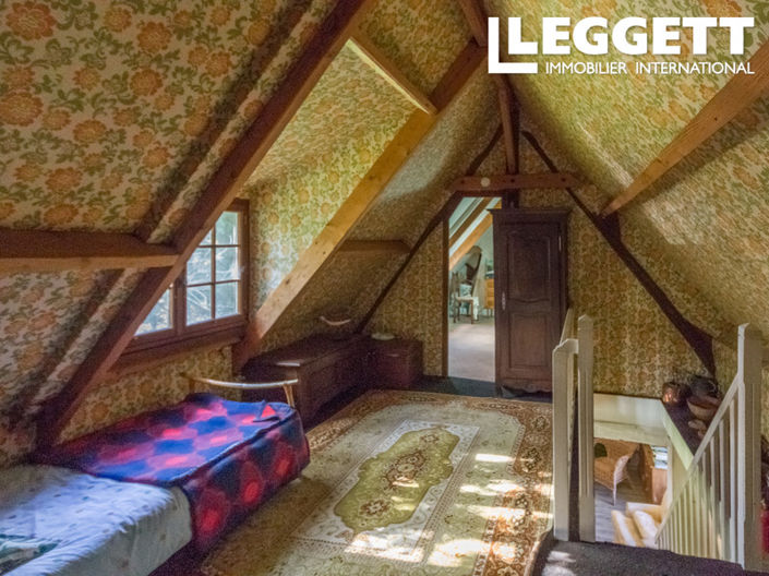 Image No.6-4 Bed House for sale