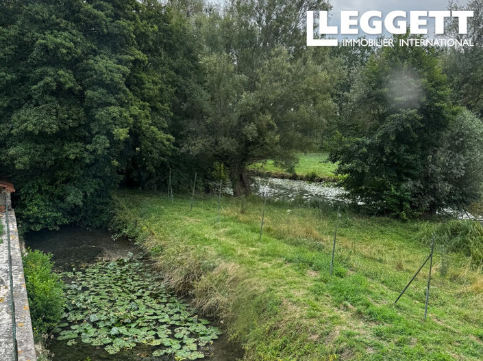 Image No.10-Maison de 4 chambres à vendre à Anjouin