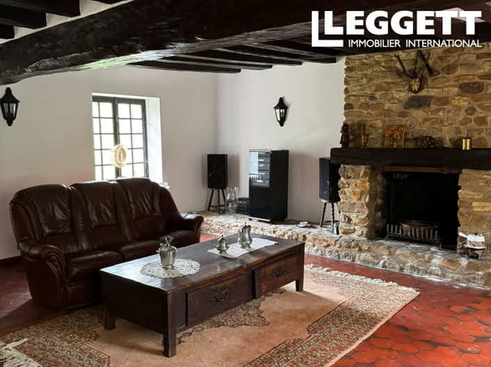 Image No.3-Maison de 4 chambres à vendre à Anjouin