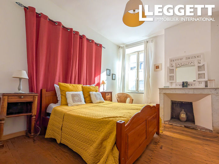 Image No.2-Maison de 7 chambres à vendre à Montolieu