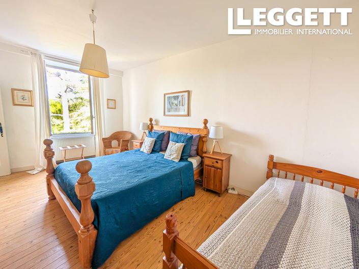 Image No.6-Maison de 7 chambres à vendre à Montolieu