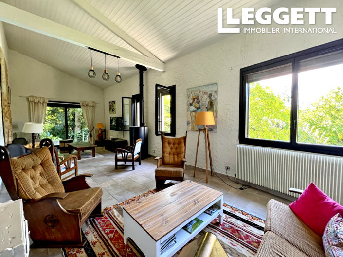 Image No.5-5 Bed House for sale