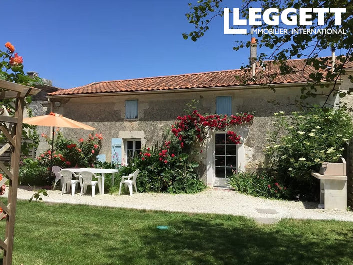 Image No.9-20 Bed Commercial for sale