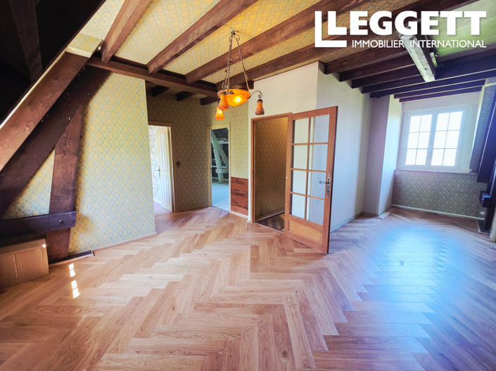 Image No.7-4 Bed House for sale