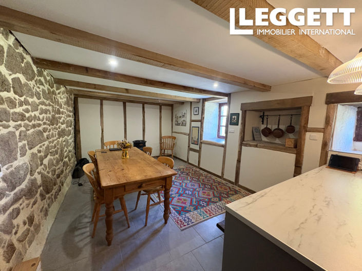 Image No.3-Maison de 4 chambres à vendre à Saint-Estèphe