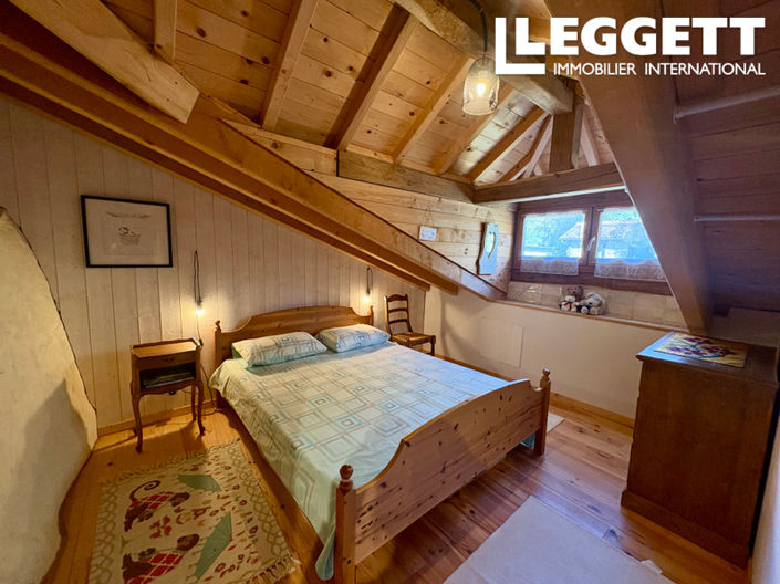 Image No.6-Maison de 4 chambres à vendre à Saint-Estèphe