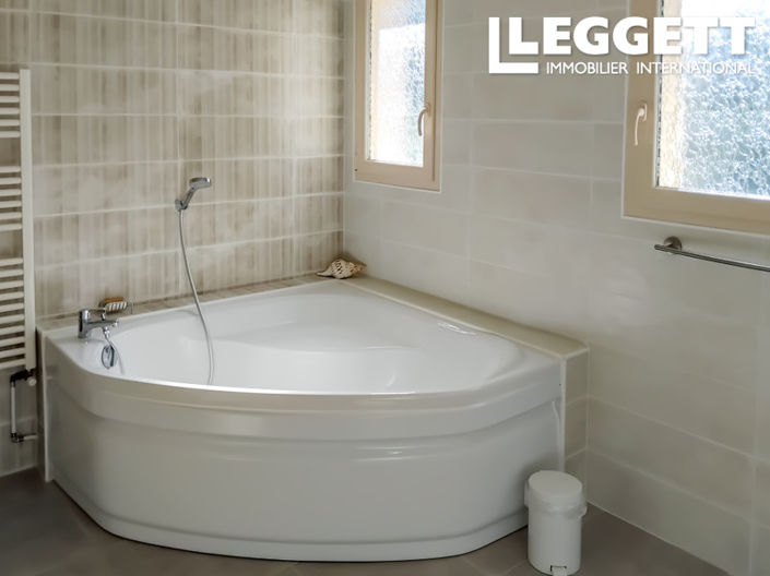 Image No.9-Maison de 6 chambres à vendre à Thenon