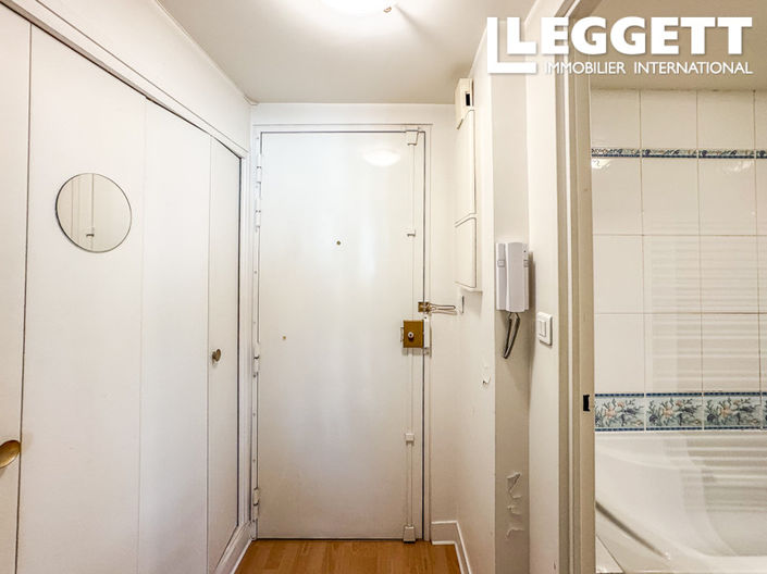 Image No.9-1 Bed Apartment for sale