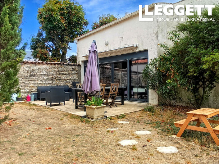 Image No.10-7 Bed House for sale