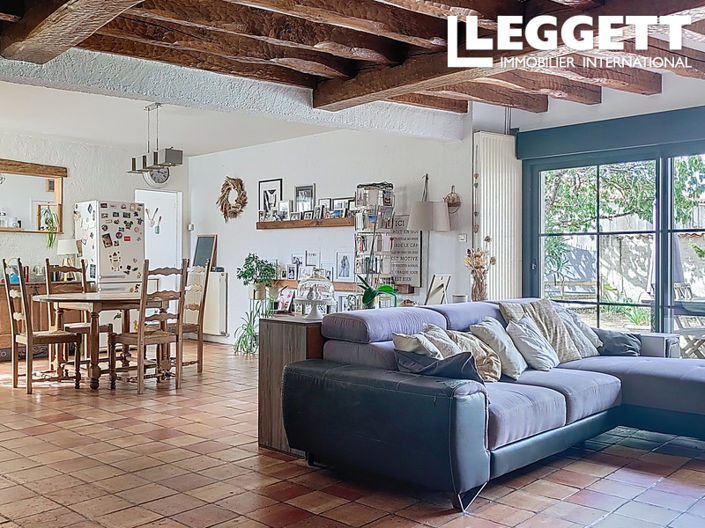 Image No.4-7 Bed House for sale