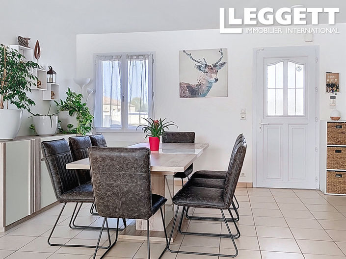 Image No.5-Maison de 5 chambres à vendre à Angliers