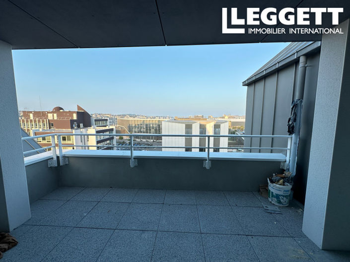 Image No.10-3 Bed Apartment for sale