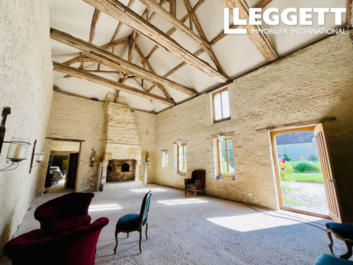 Image No.9-Châteaux de 12 chambres à vendre à Orne