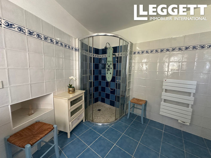 Image No.6-Maison de 5 chambres à vendre à Esclottes