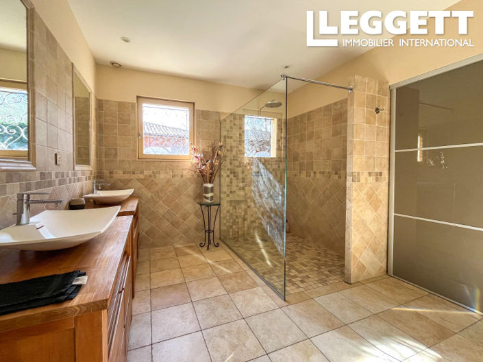 Image No.6-Maison de 4 chambres à vendre à Terrasson-Lavilledieu