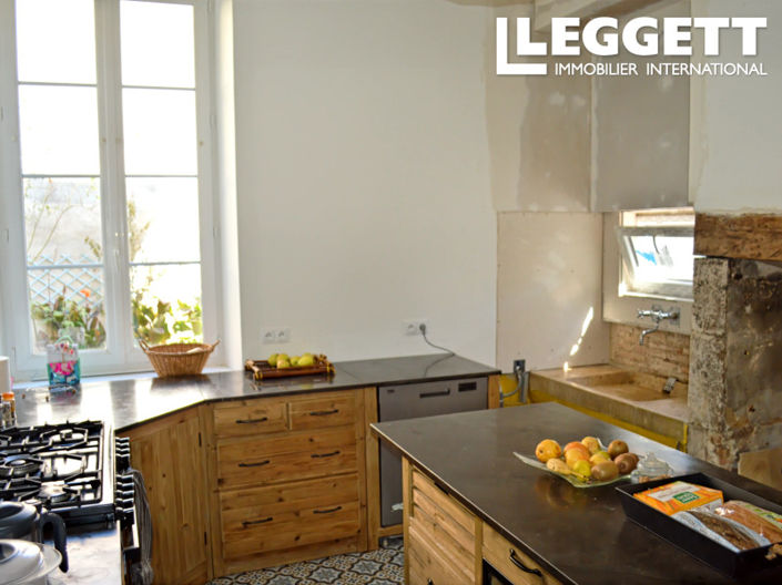 Image No.4-4 Bed House for sale