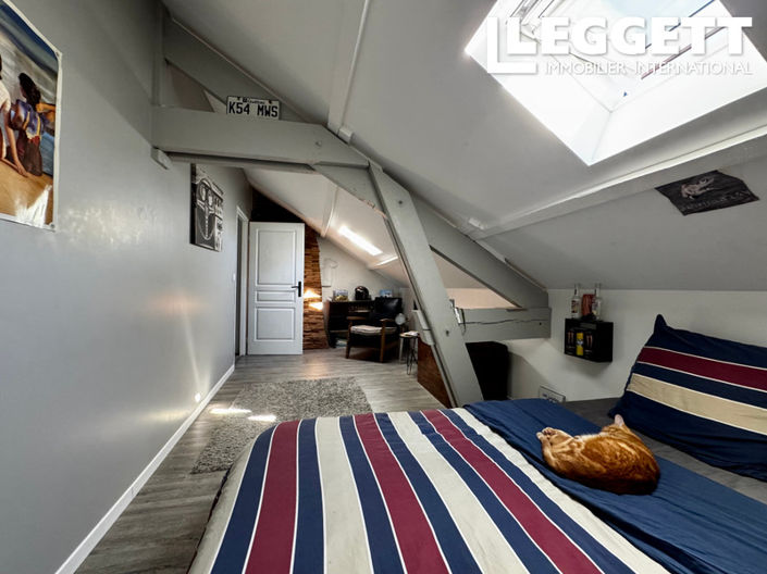 Image No.7-3 Bed House for sale