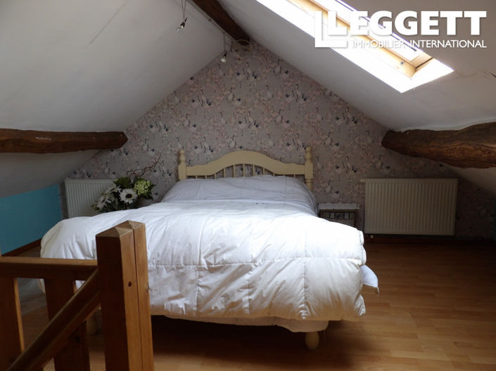 Image No.7-3 Bed House for sale