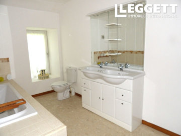 ahr0chm6ly9jzg4uagvzdglhlmltbw8vaw1hz2uvvevom