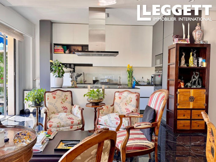 Image No.3-Appartement de 2 chambres à vendre à Nice