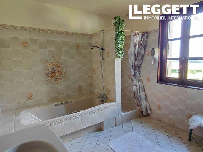 Image No.7-3 Bed House for sale