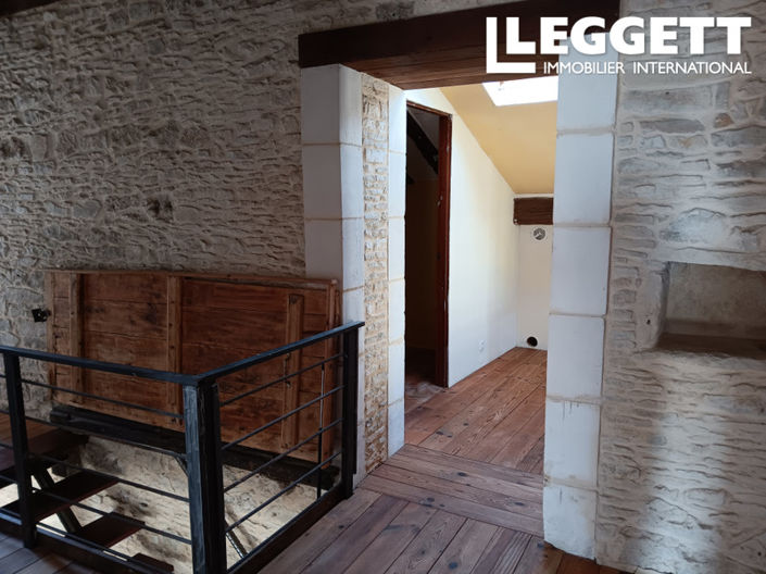 Image No.5-Maison de 2 chambres à vendre à Rom