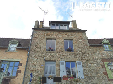 1 - Fresnay-sur-Sarthe, Maison
