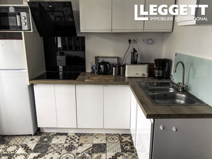 Image No.10-2 Bed House for sale