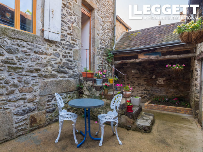 Image No.5-2 Bed House for sale