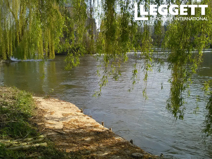 Image No.6-2 Bed House for sale