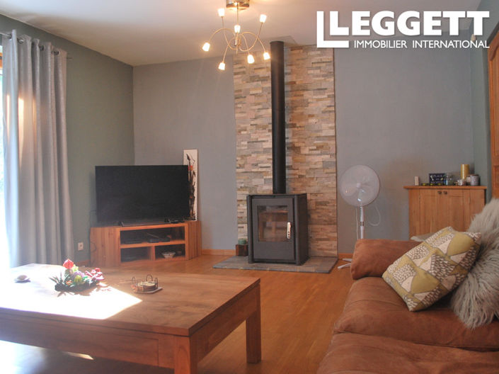 Image No.7-4 Bed House for sale