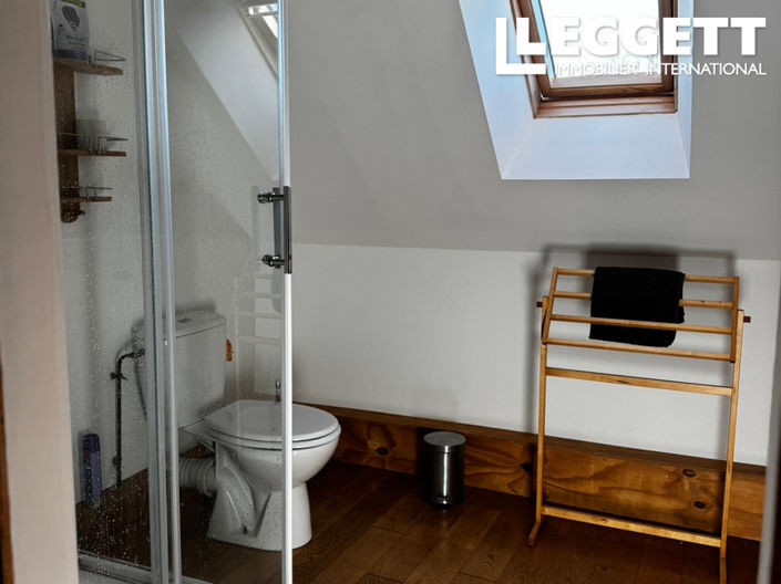 Image No.9-1 Bed House for sale