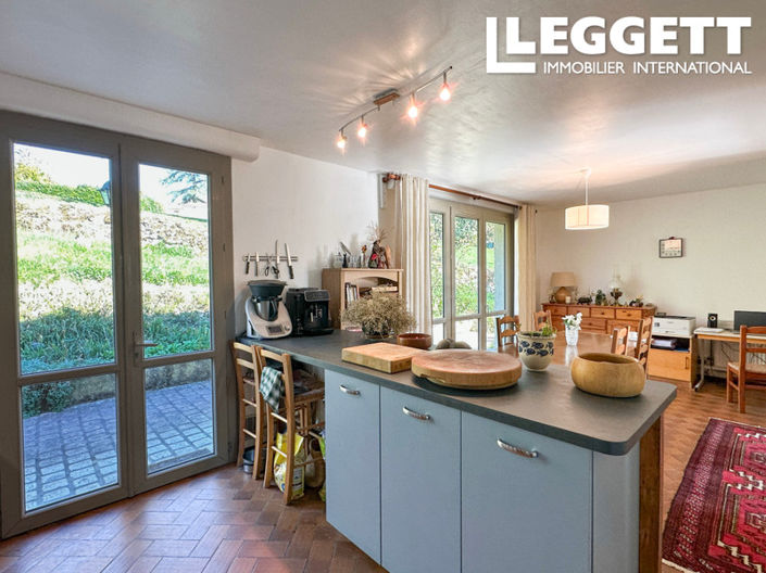 Image No.4-2 Bed House for sale