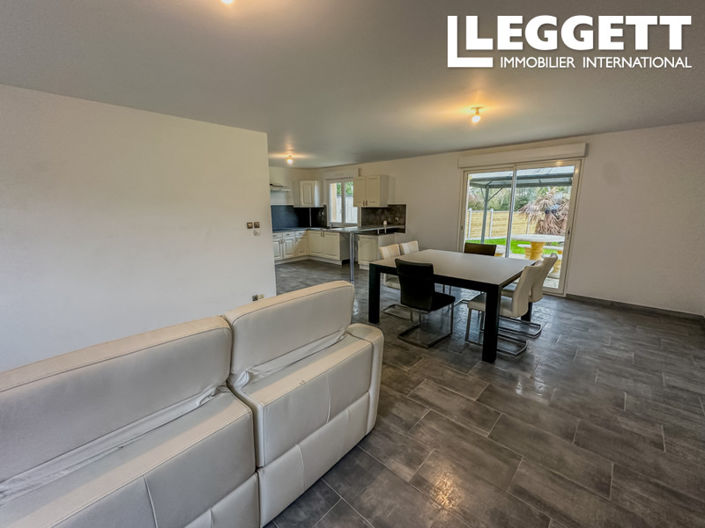 Image No.6-Maison de 3 chambres à vendre à Manche