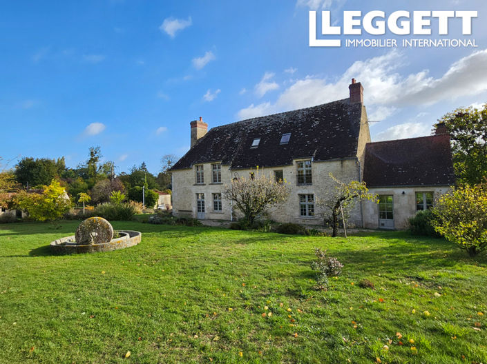 Image No.1-Châteaux de 5 chambres à vendre à Orne