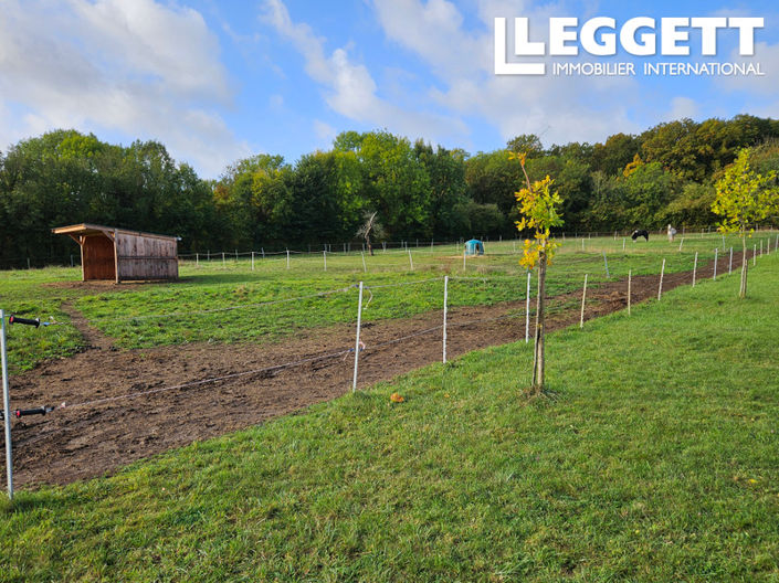 Image No.5-5 Bed Chateaux for sale