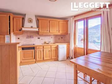 ahr0chm6ly9jzg4uagvzdglhlmltbw8vaw1hz2uvvevom