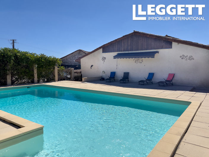 Image No.10-5 Bed House for sale