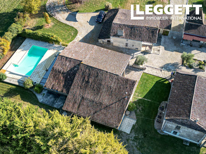 Image No.2-5 Bed House for sale