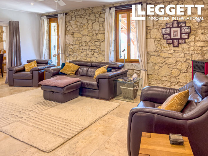 Image No.5-5 Bed House for sale