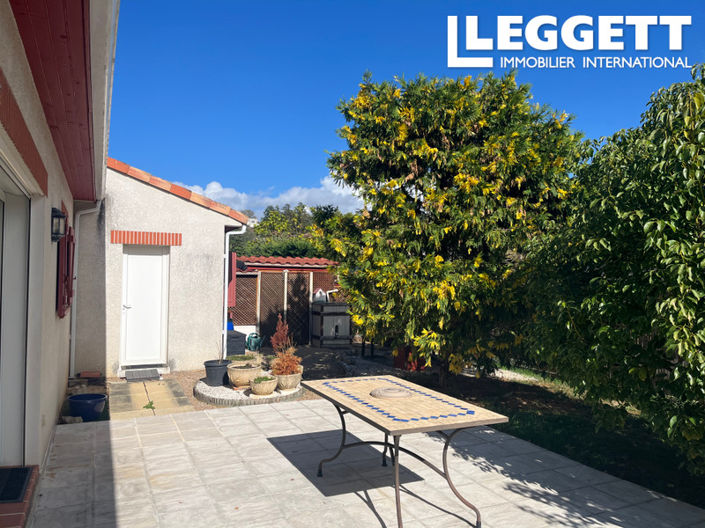 Image No.10-4 Bed House for sale