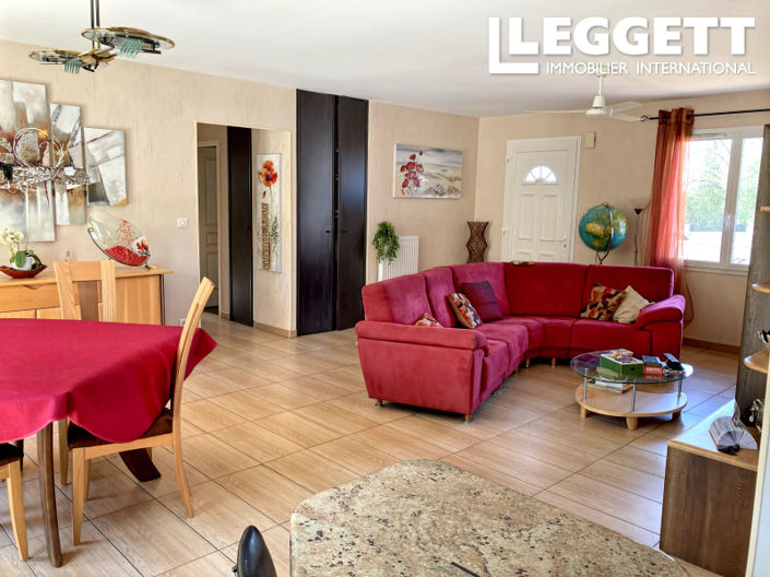 Image No.5-4 Bed House for sale