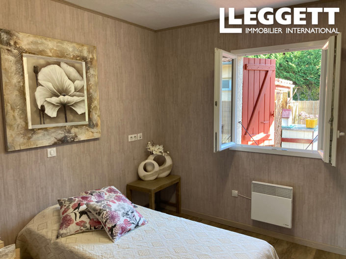 Image No.9-4 Bed House for sale