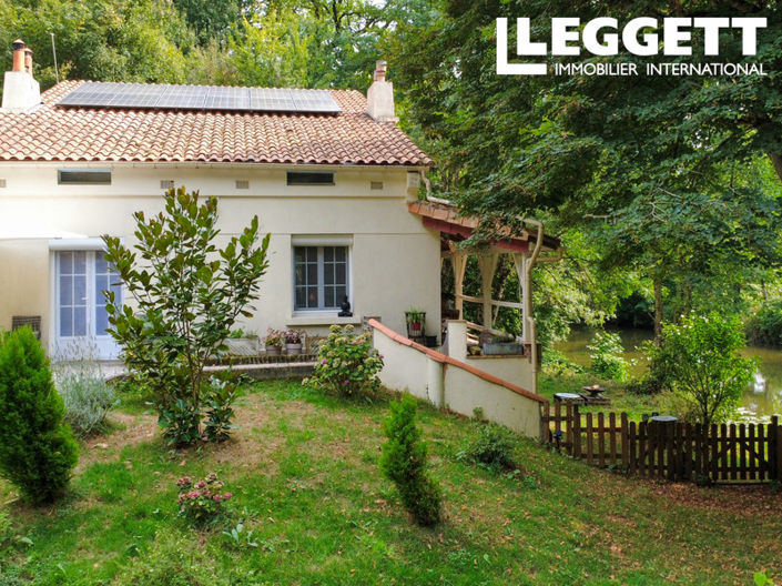 Image No.8-5 Bed House for sale