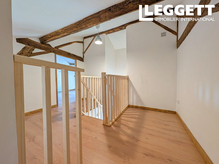 Image No.9-3 Bed House for sale