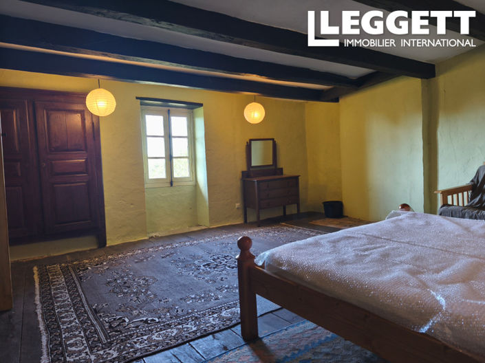 Image No.9-2 Bed House for sale