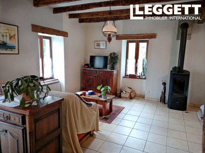 Image No.6-3 Bed House for sale