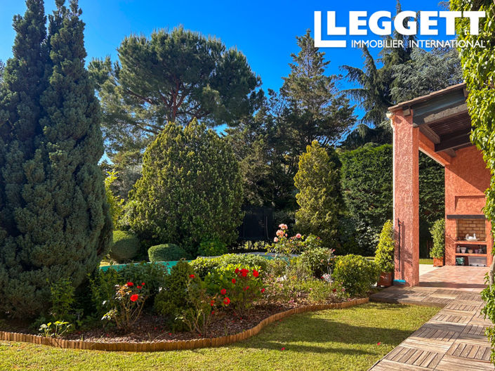 Image No.2-4 Bed House for sale