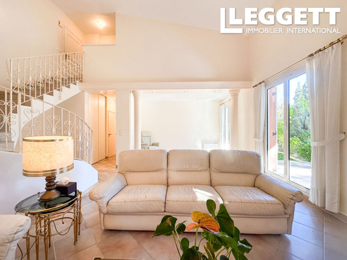 Image No.7-4 Bed House for sale